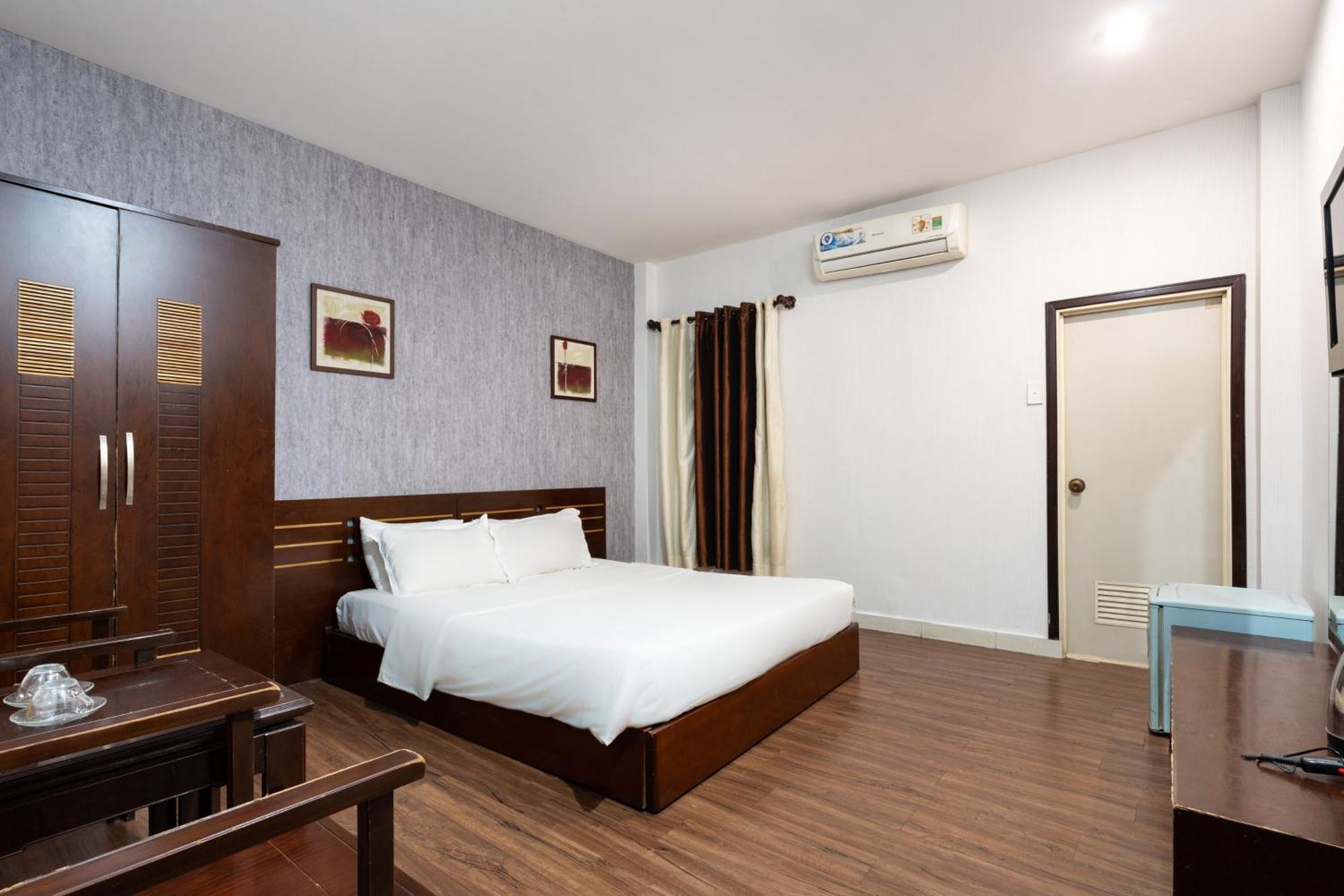 Hotel Sen Sai Gon - Ben Thanh Market 2*