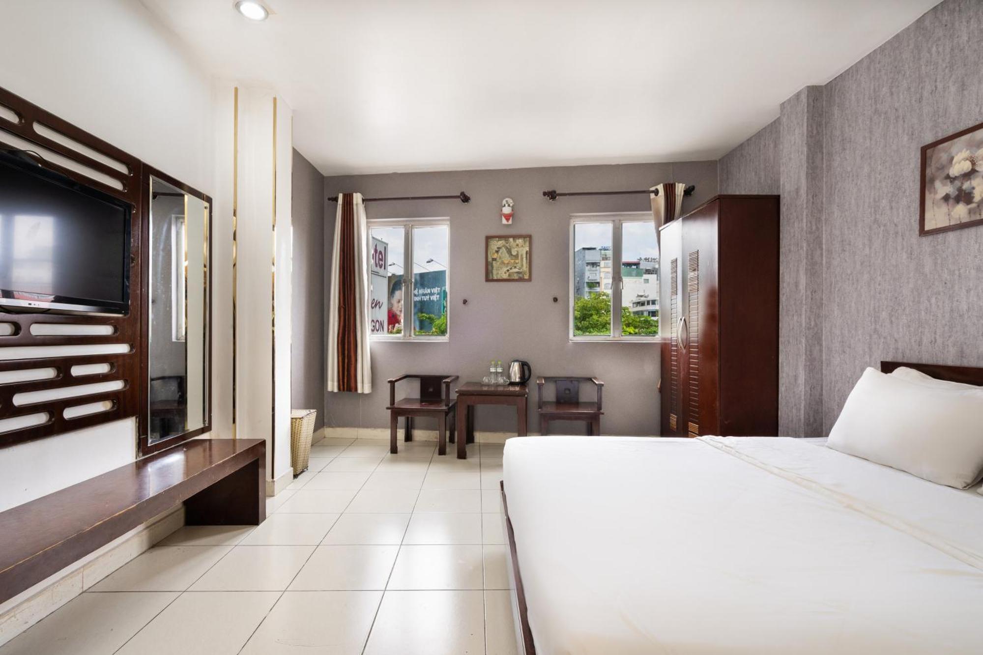 Hotel Sen Sai Gon - Ben Thanh Market