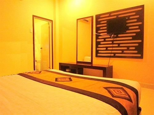 Sen Sai Gon - Ben Thanh Market Hotel 2*