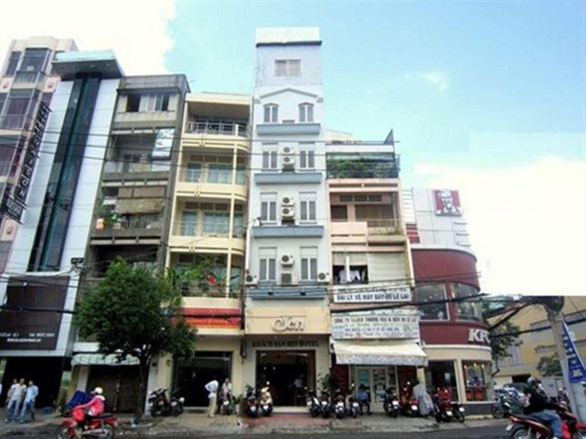 Sen Sai Gon - Ben Thanh Market
